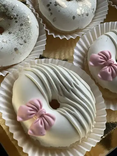 Donitas Coquette